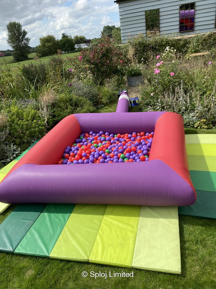 Ball Pools - Hire in Berkshire and Surrey | Sploj Limited